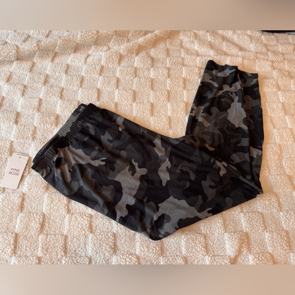 Pink Rose Pants - Pink Rose Camouflage Pants - Black and Gray